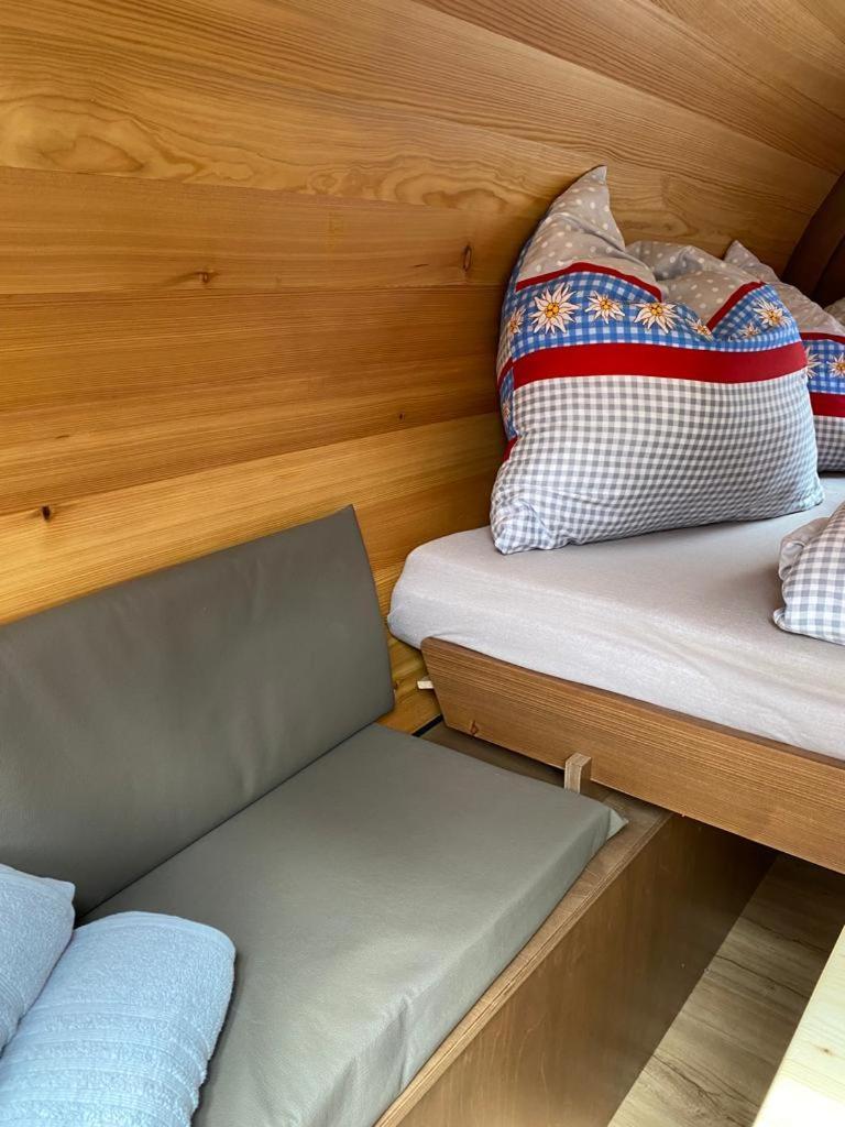 Schlafen Im Weinfass Apartment Ipsheim Ngoại thất bức ảnh
