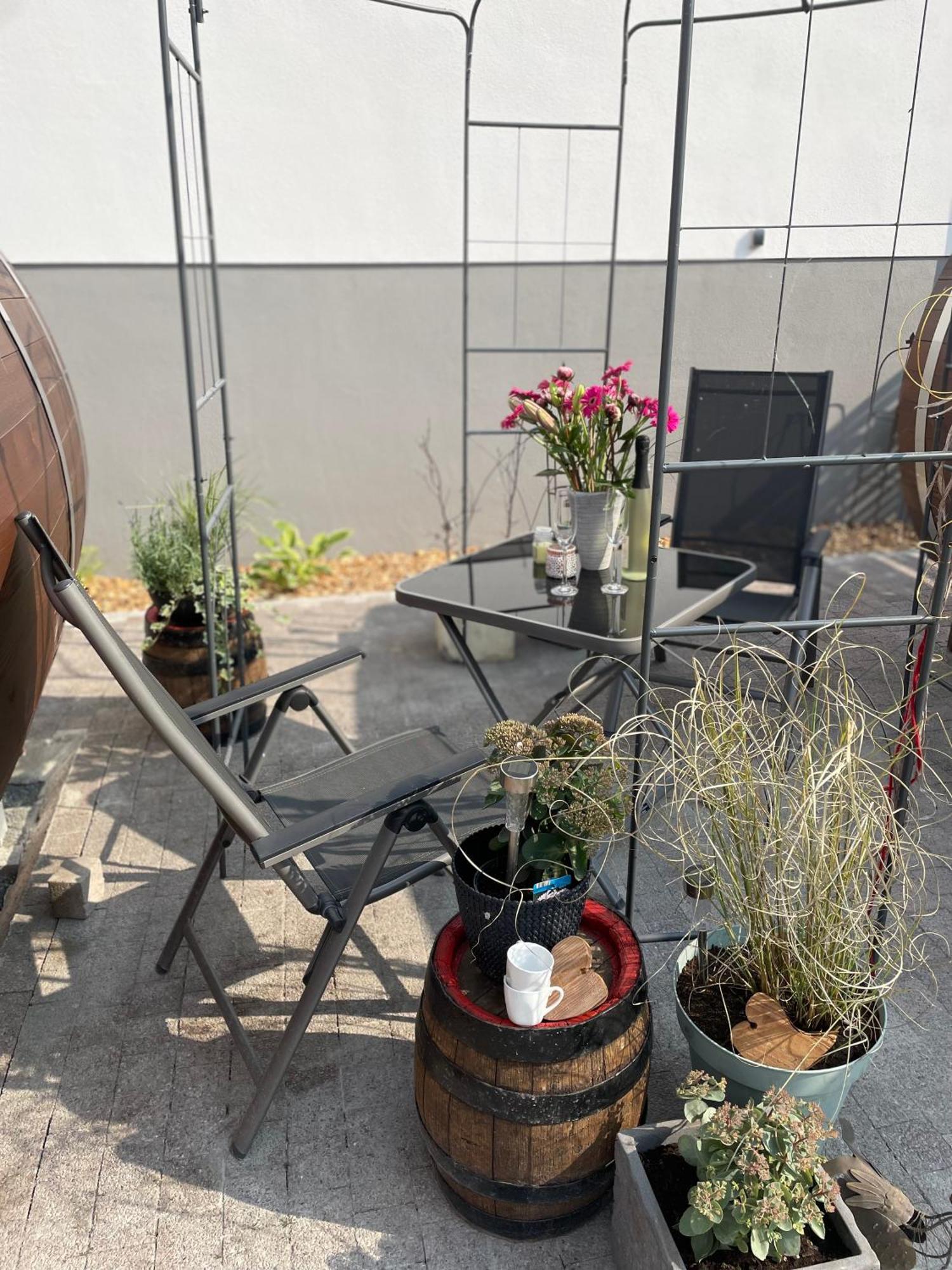 Schlafen Im Weinfass Apartment Ipsheim Ngoại thất bức ảnh