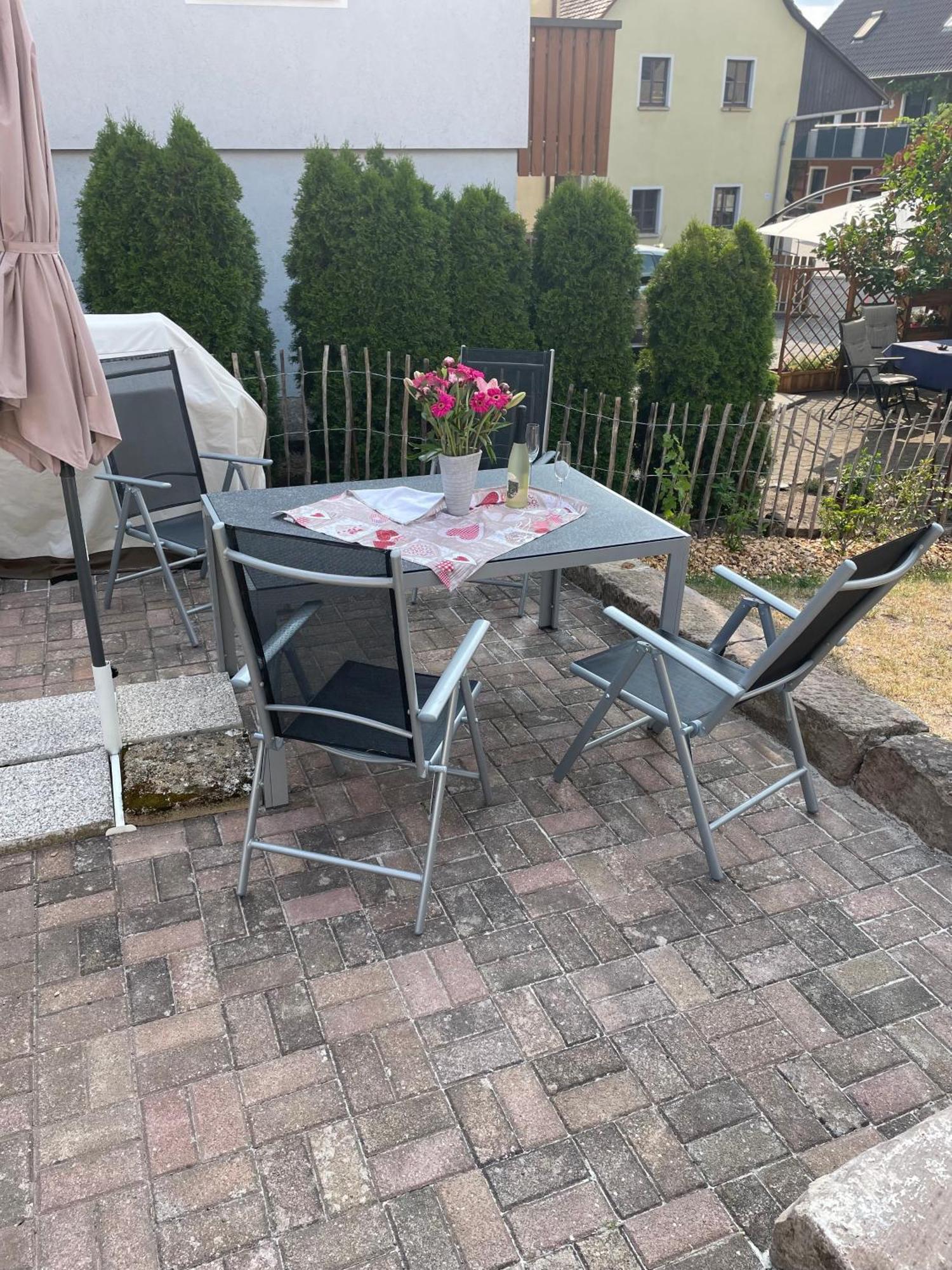 Schlafen Im Weinfass Apartment Ipsheim Ngoại thất bức ảnh